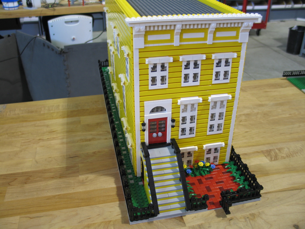 LEGO Artists Chicago Wacker House 1